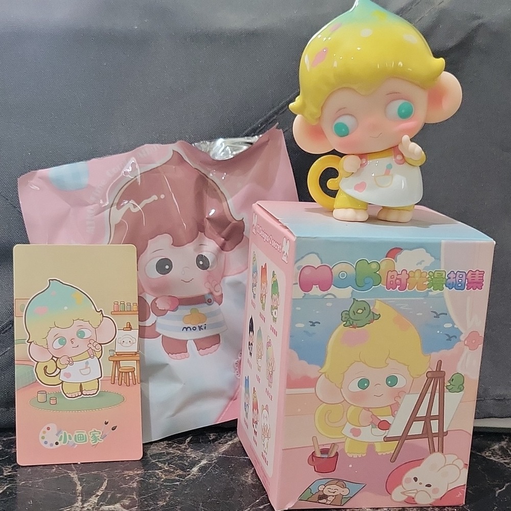 MOKI Time Comic Album 小画家 PVC+ABS 6cm Animation Figurine Collectible Box